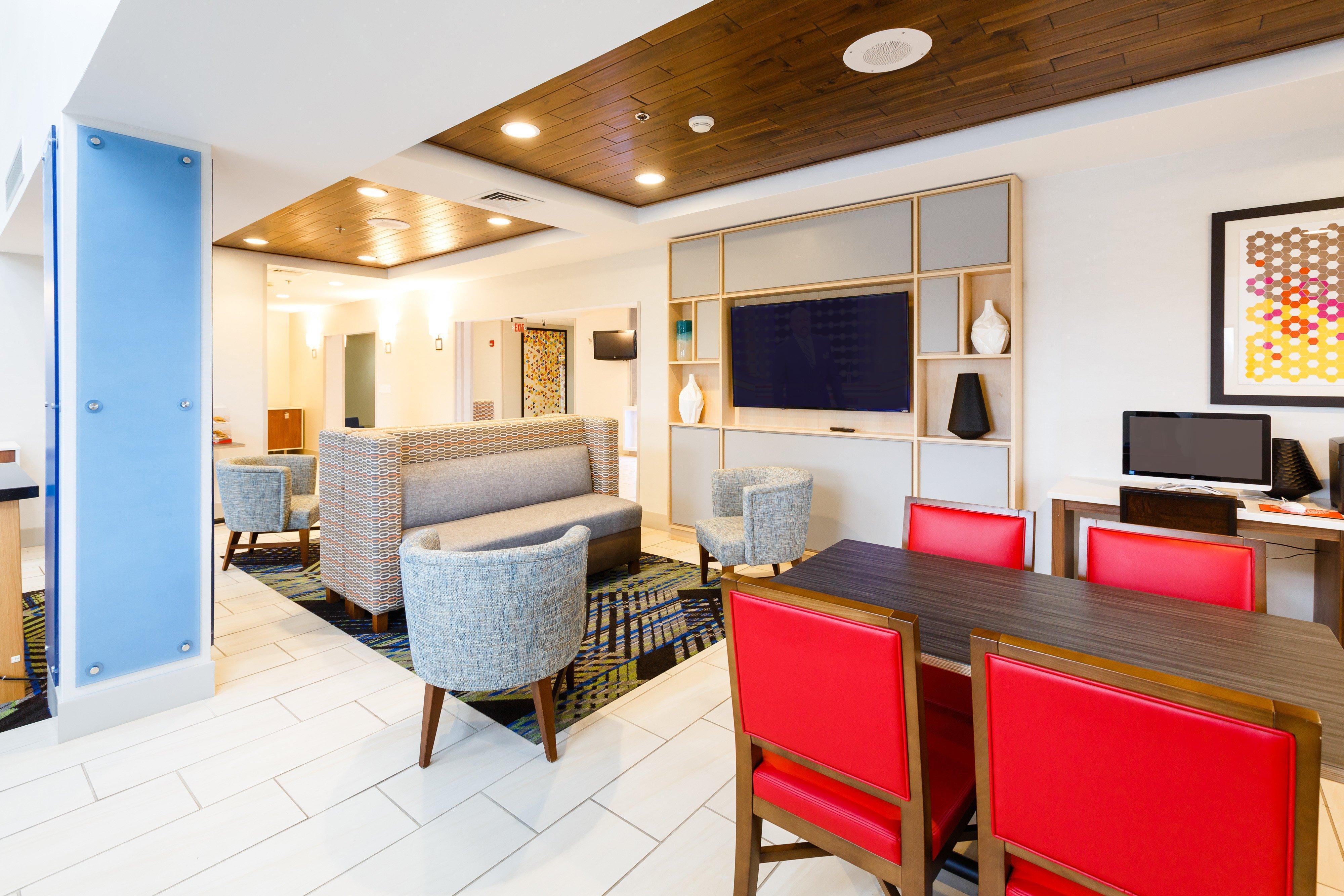 Holiday Inn Express & Suites Shelbyville By Ihg Eksteriør bilde